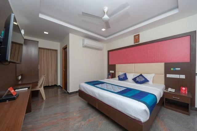 Famous Residency 호텔 Tiruchirappalli 외부 사진